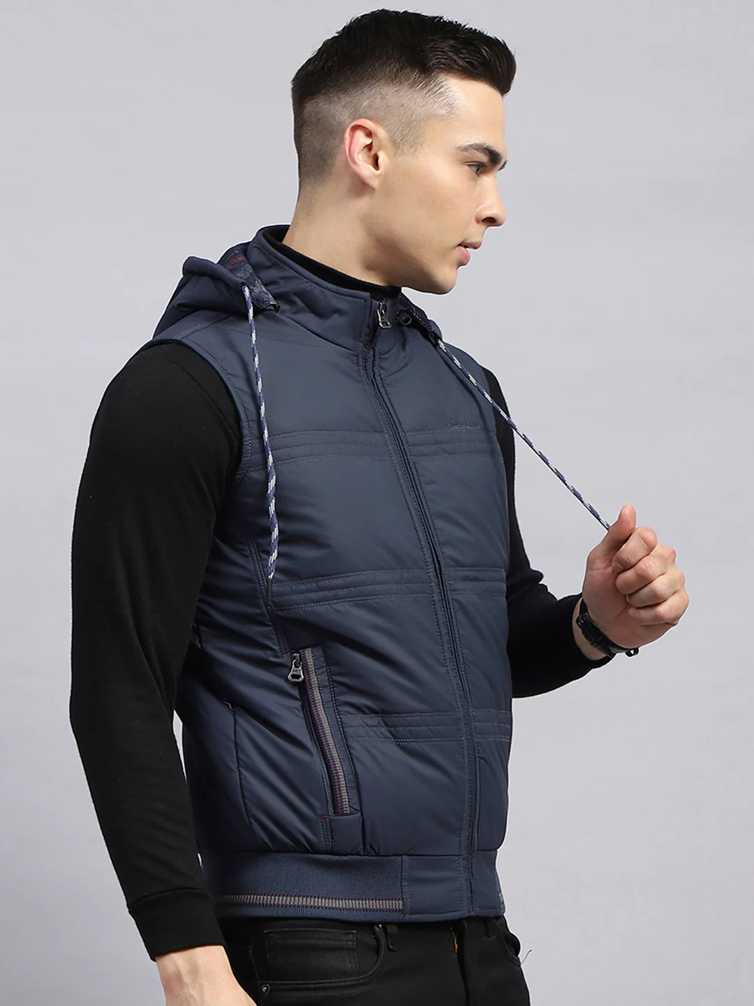Men Navy Blue Solid Detachable Hood Sleeveless Jacket - Image 4