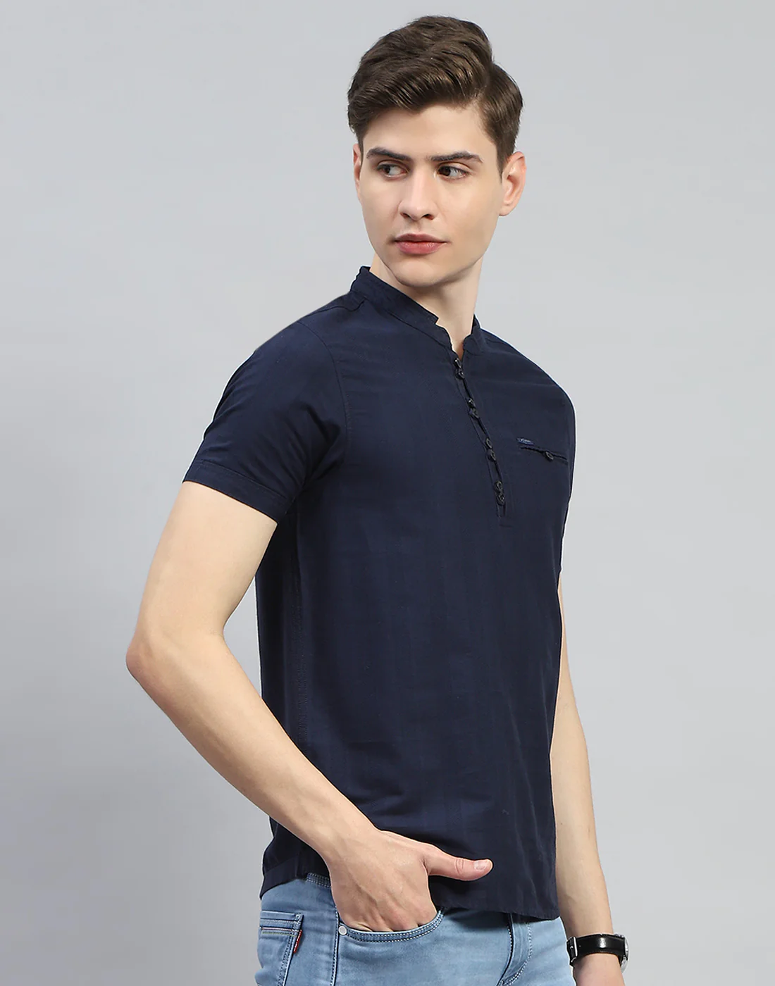 Men Navy Blue Solid F Neck Half Sleeve Kurta - Image 4