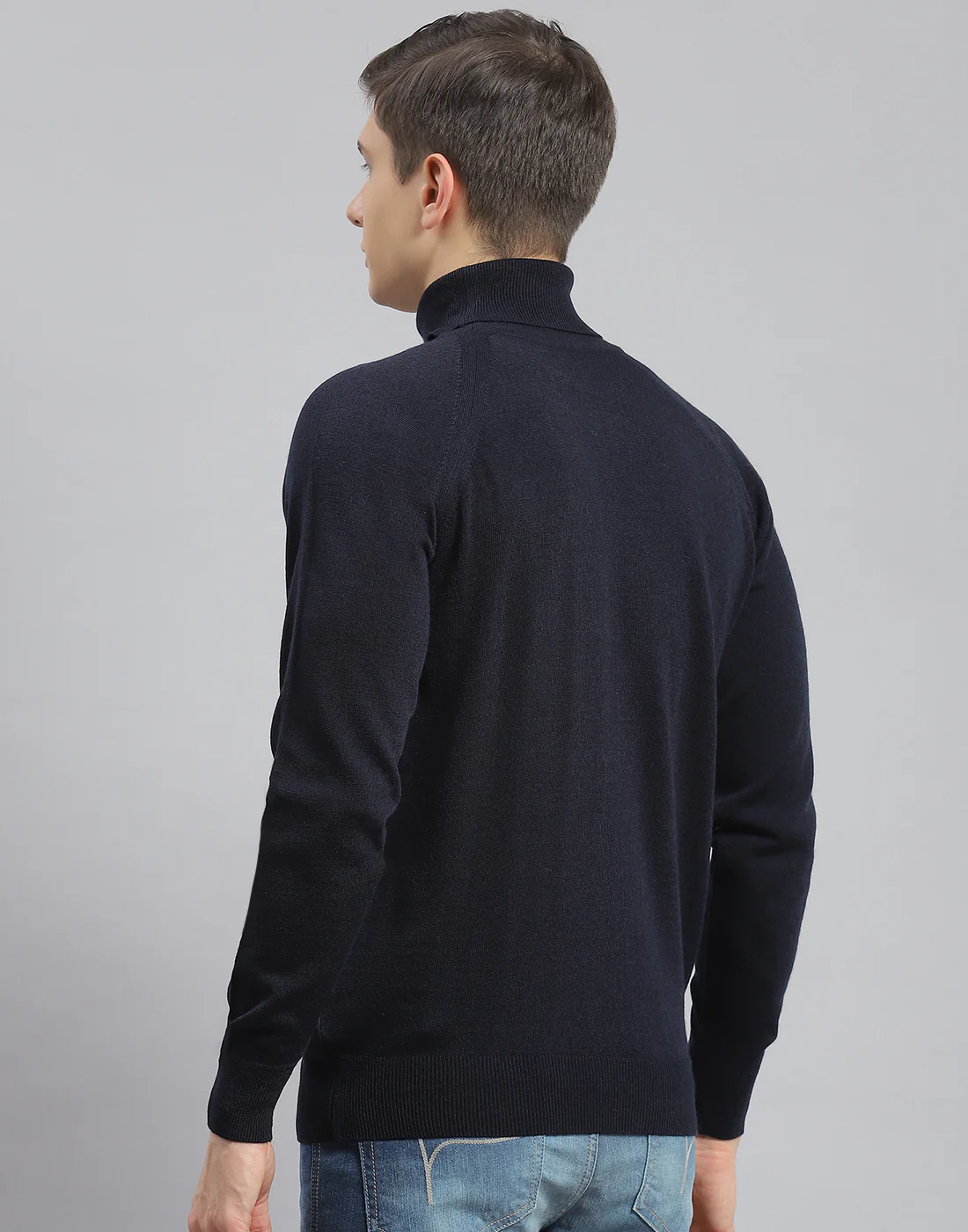 Men Navy Blue Solid H Neck Full Sleeve Pullover - Image 5