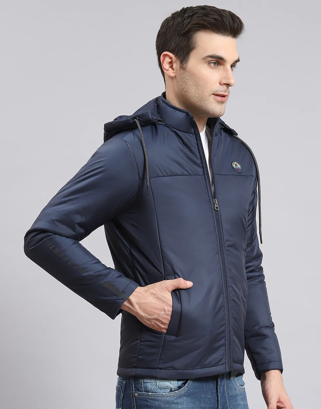 Men Navy Blue Solid Hooded Full Sleeve Jacket - Image 4