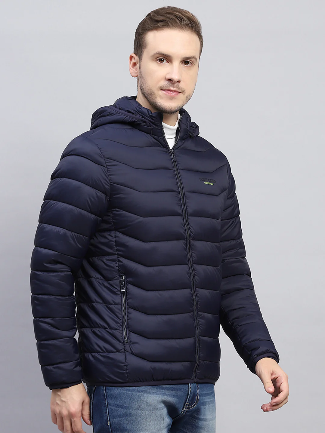 Men Navy Blue Solid Hooded Full Sleeve Heating Jacket - Image 4