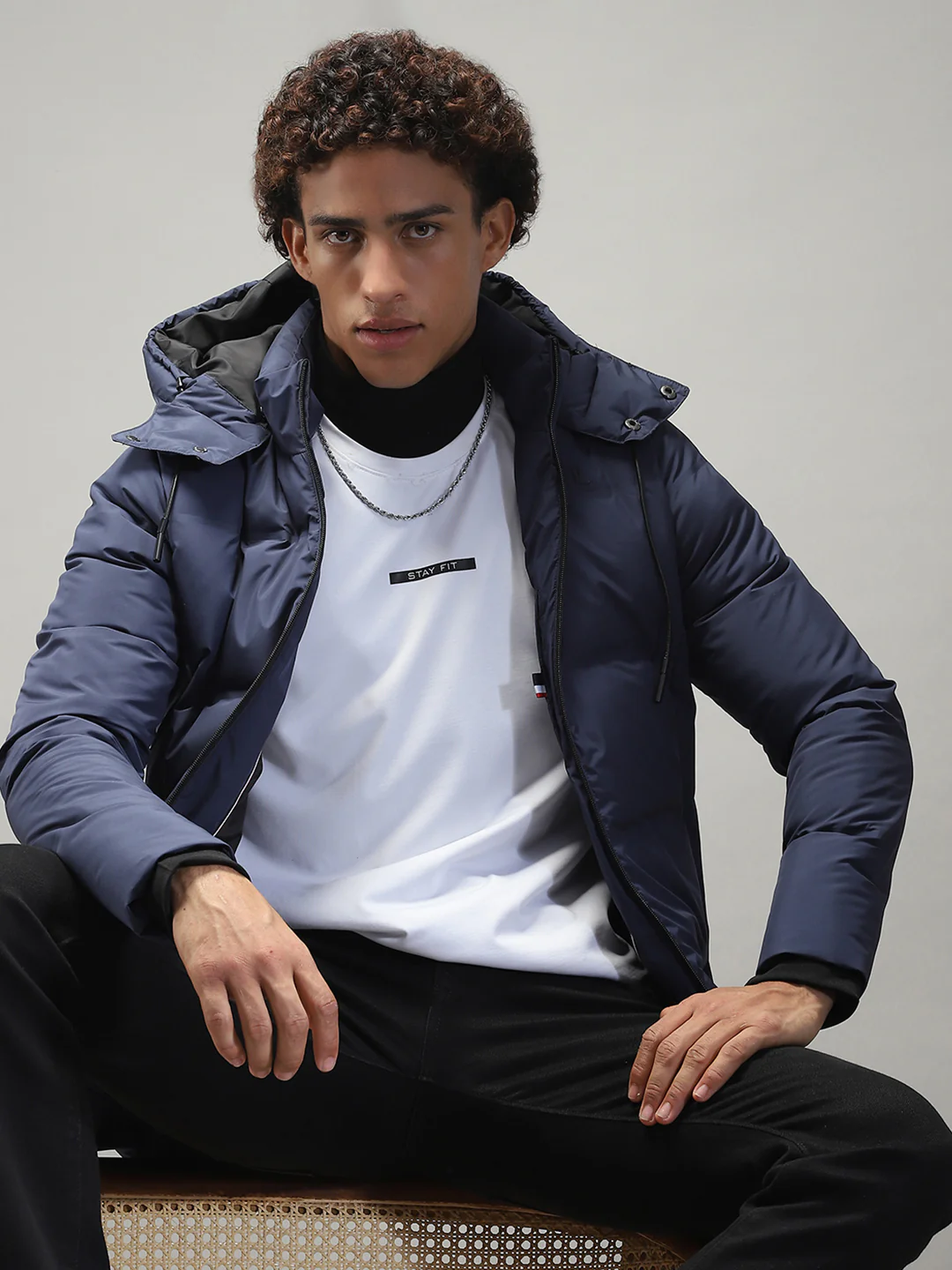 Men Navy Blue Solid Hooded Full Sleeve Jacket - Image 6