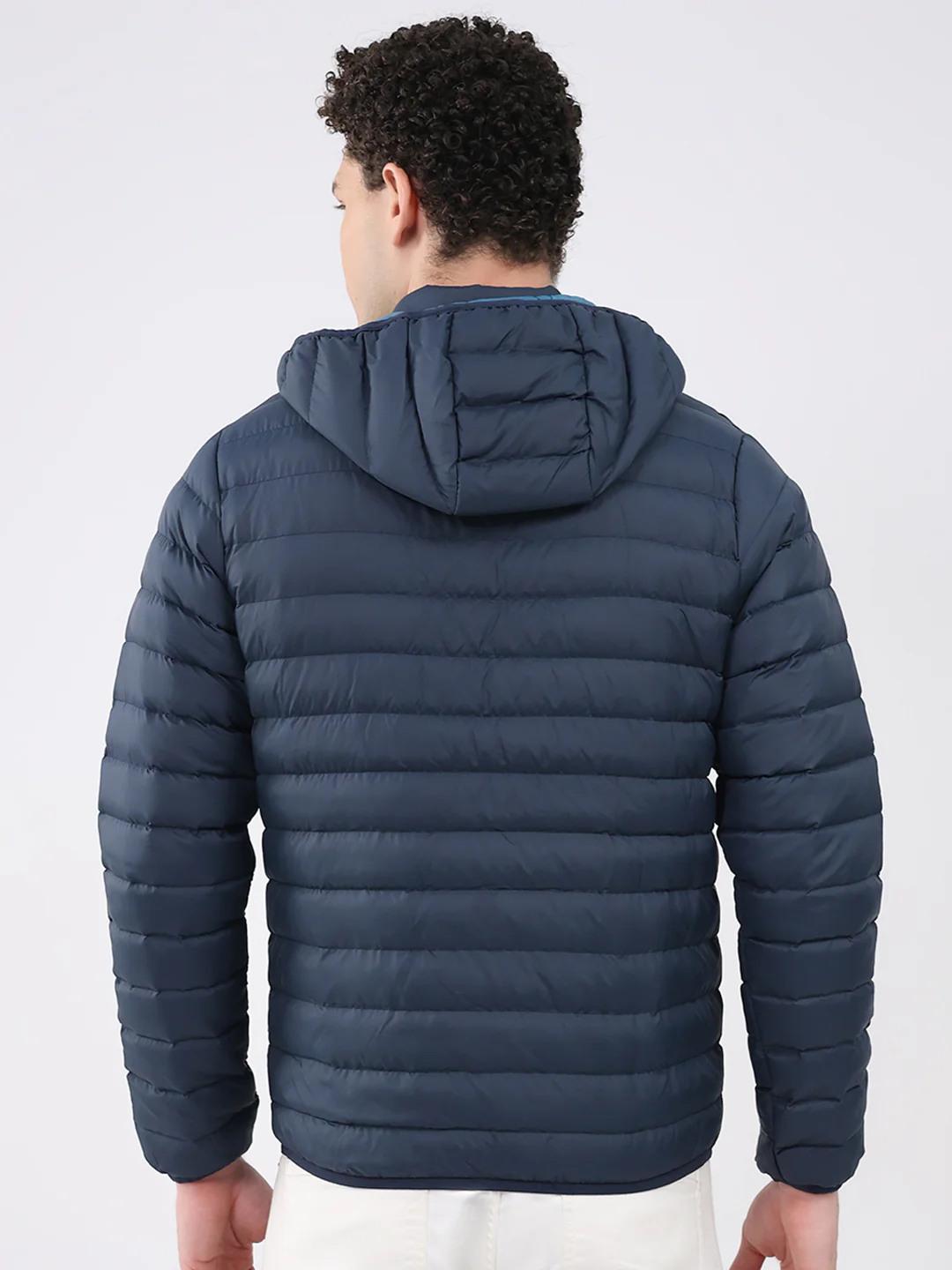 Men Navy Blue Solid Hooded Full Sleeve Puffer Jacket - Image 5