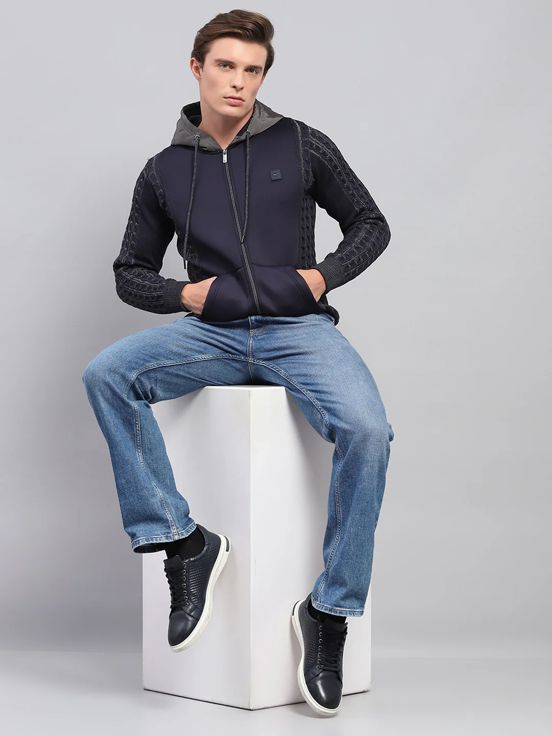 Men Navy Blue Solid Hooded Full Sleeve Pullover - Image 2
