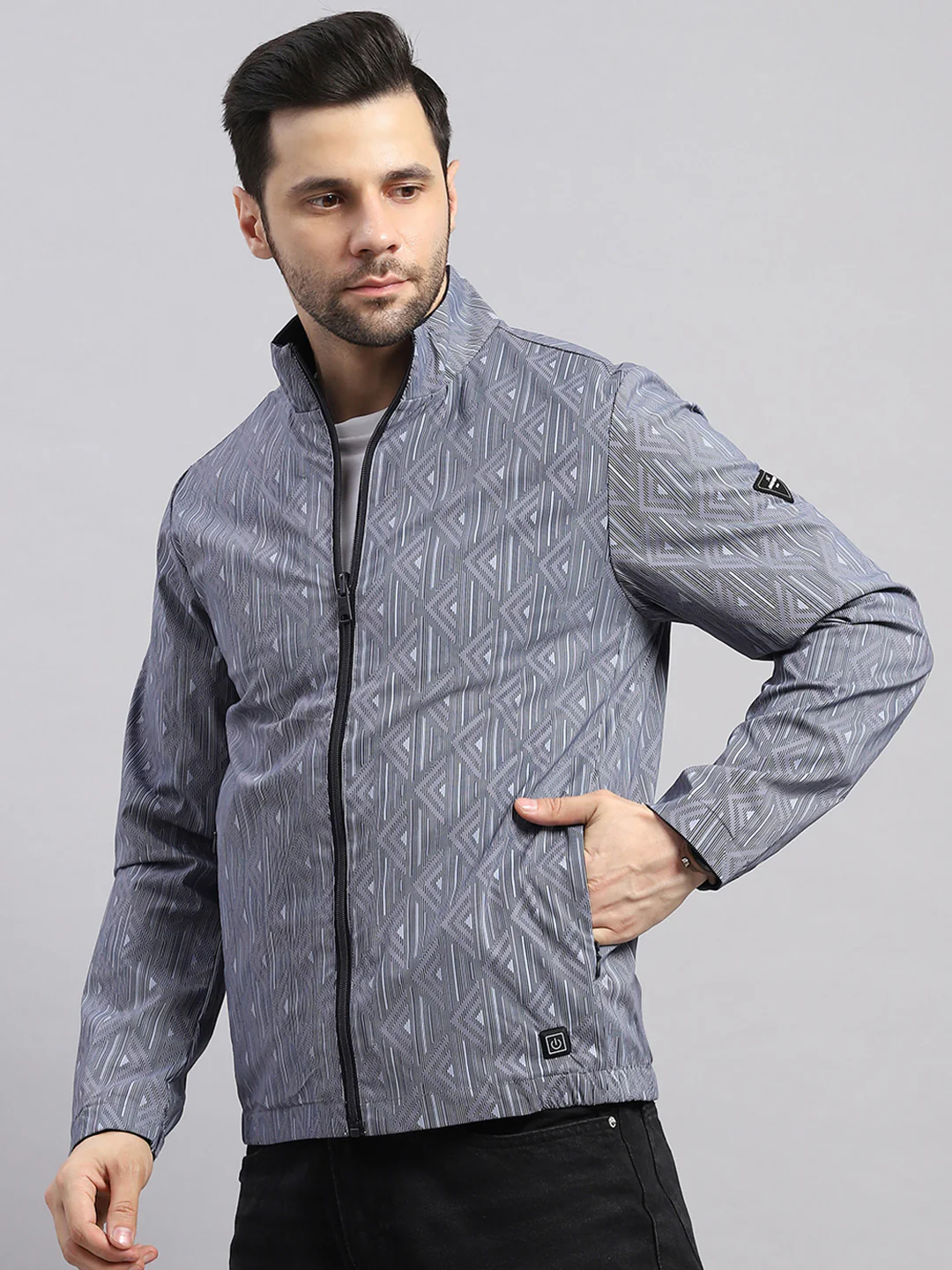Men Navy Blue Solid Hooded Full Sleeve Reversible Jacket - Image 3