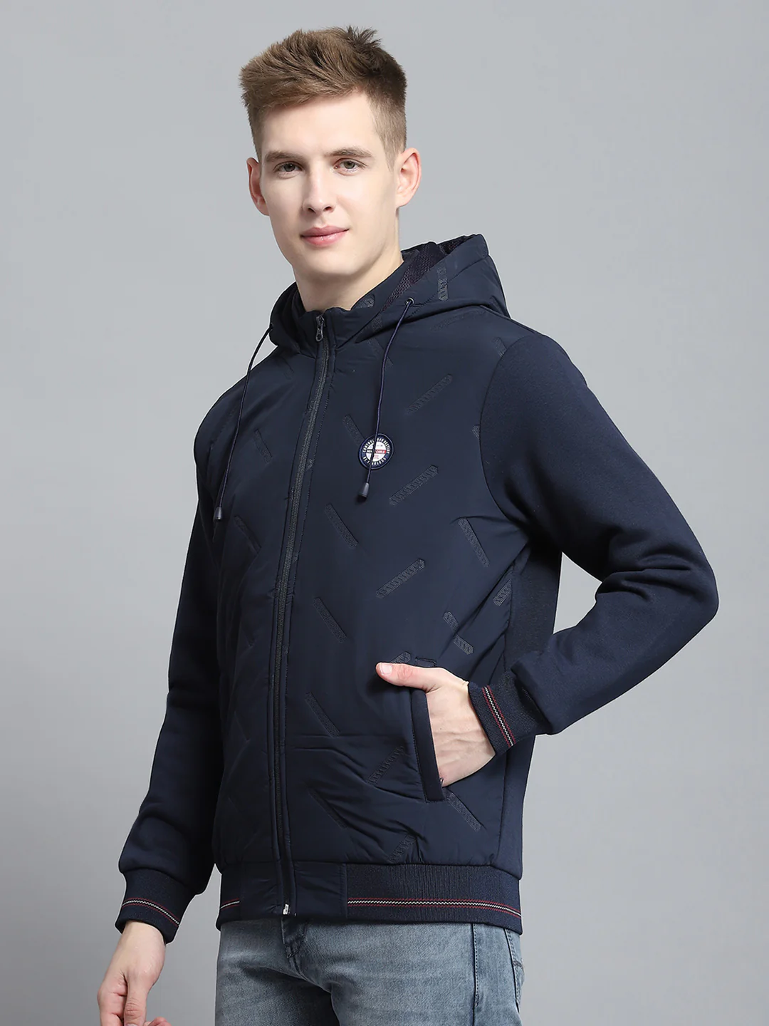 Men Navy Blue Solid Hooded Full Sleeve Sweatshirt - Image 3