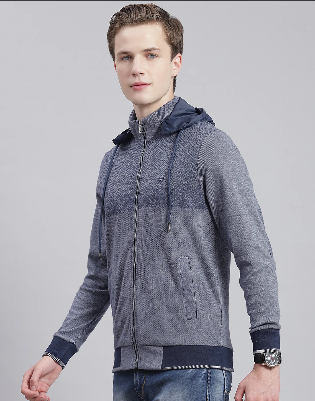 Men Navy Blue Solid Hooded Full Sleeve Sweatshirt - Image 4