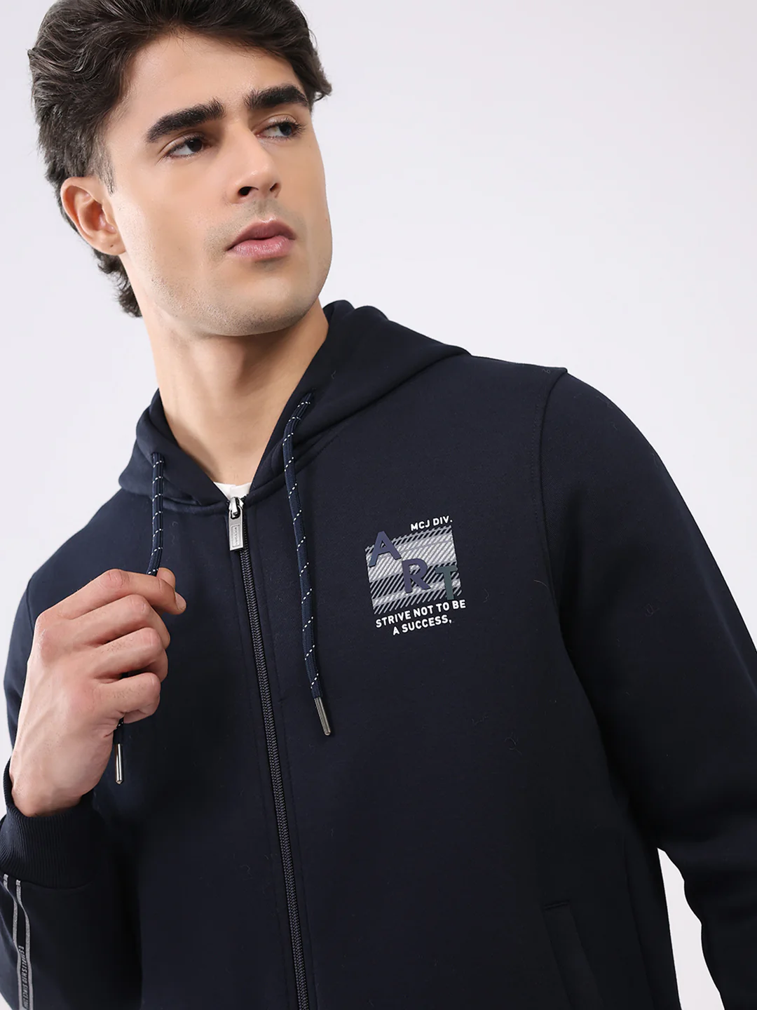 Men Navy Blue Solid Hooded Full Sleeve Sweatshirt - Image 6