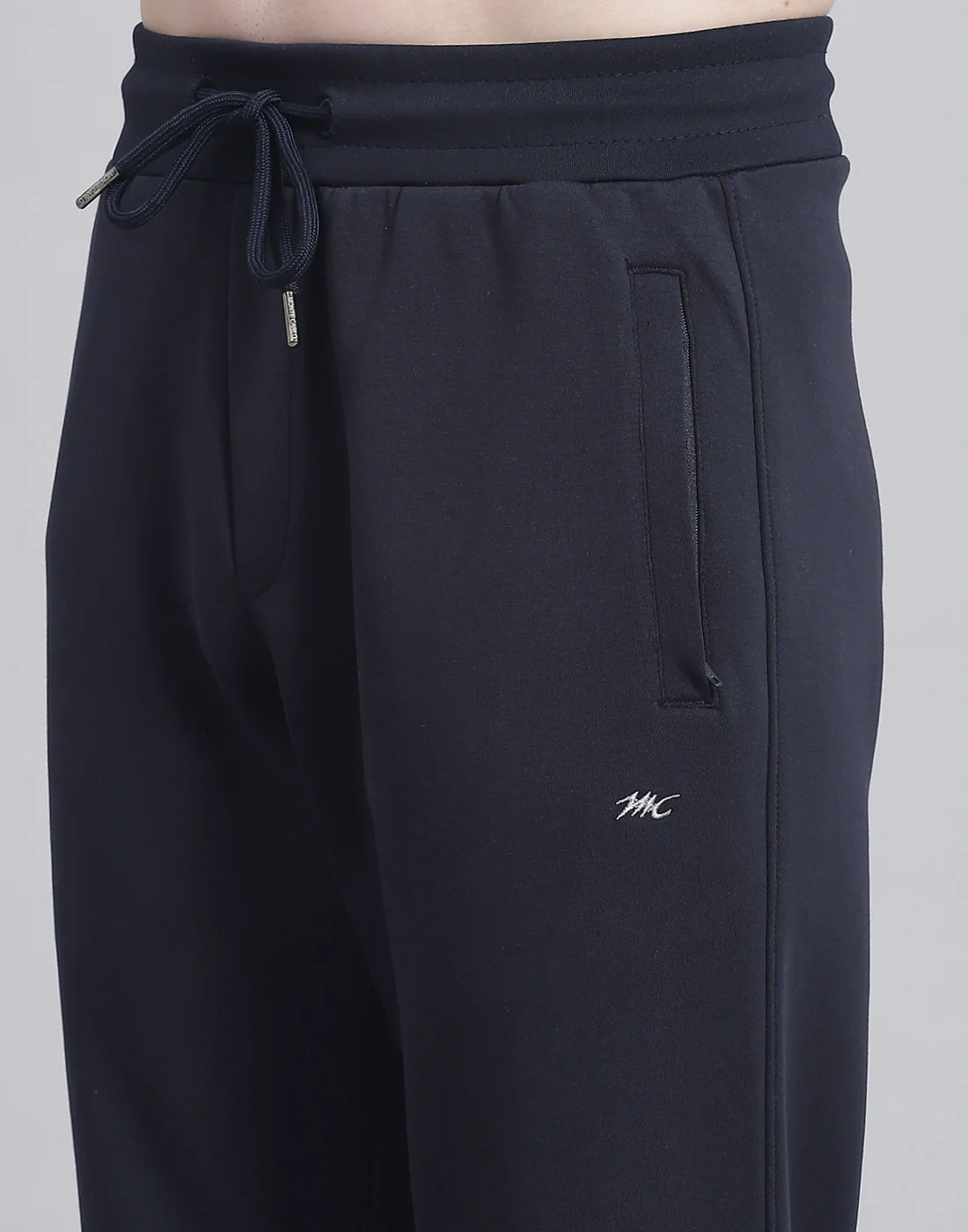 Men Navy Blue Solid Hooded Full Sleeve Tracksuit - Image 8