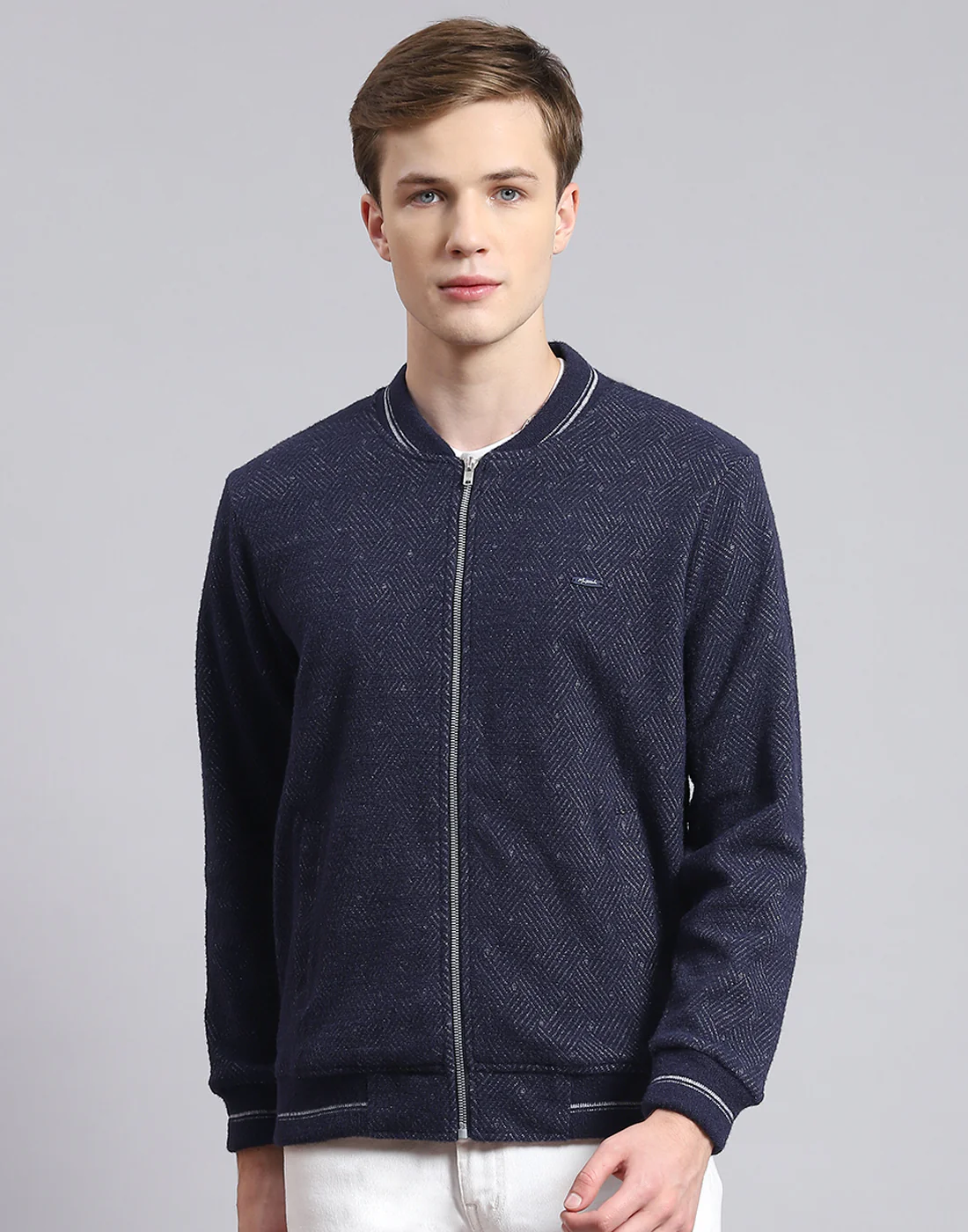 Men Navy Blue Solid Mandarin Collar Full Sleeve Sweatshirt - Image 2