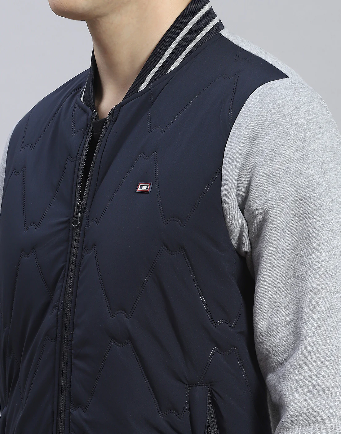 Men Navy Blue Solid Mandarin Collar Full Sleeve Sweatshirt - Image 6