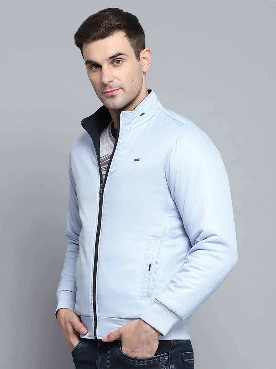 Men Navy Blue Solid Mock Neck Full Sleeve Jacket - Image 3