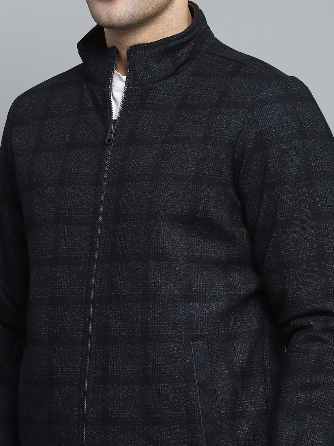 Men Navy Blue Solid Mock Neck Full Sleeve Jacket - Image 10