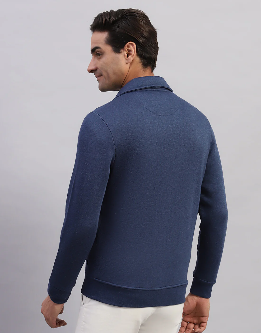 Men Navy Blue Solid Mock Neck Full Sleeve Sweatshirt - Image 5
