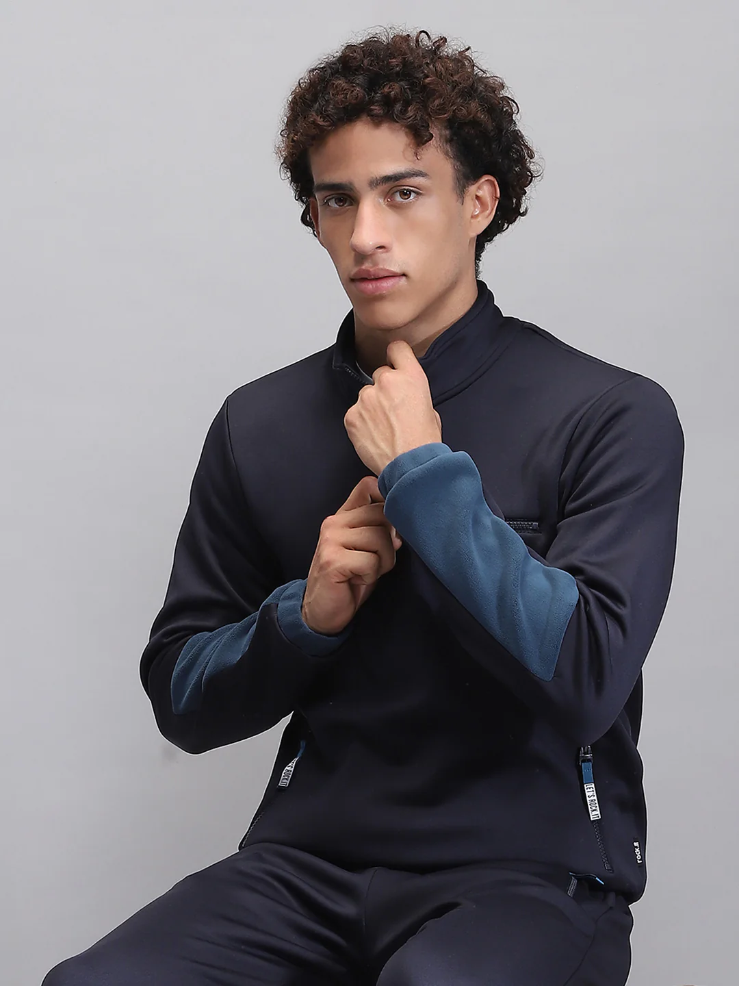Rock.it Men Navy Blue Solid Mock Neck Full Sleeve Winter Tracksuit - Image 6