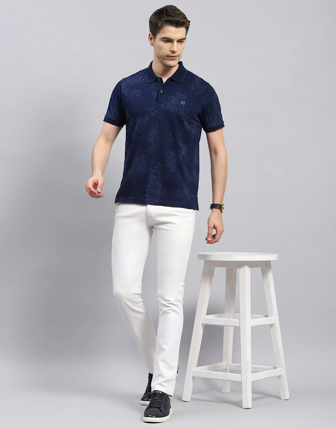 Men Navy Blue Solid Polo Collar Half Sleeve T-Shirt - Image 2