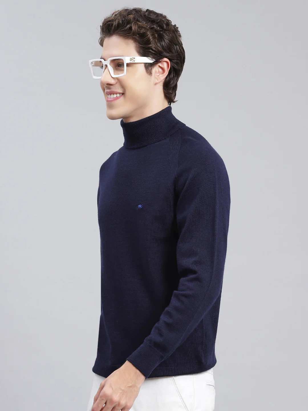 Men Navy Blue Solid Pure wool Pullover - Image 4