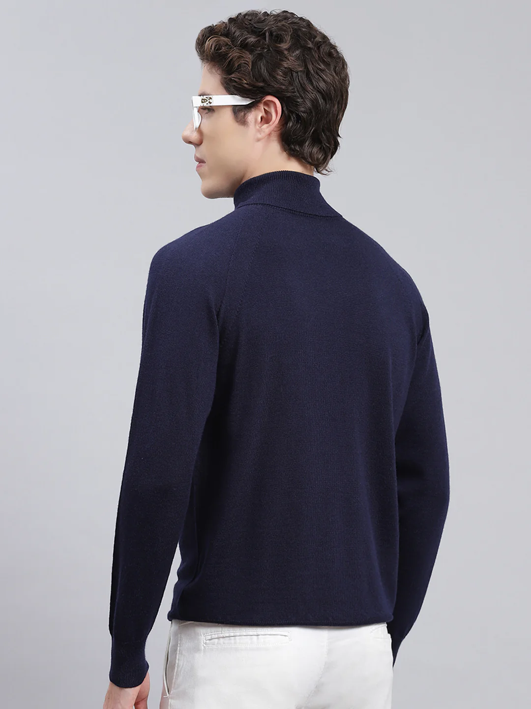 Men Navy Blue Solid Pure wool Pullover - Image 5