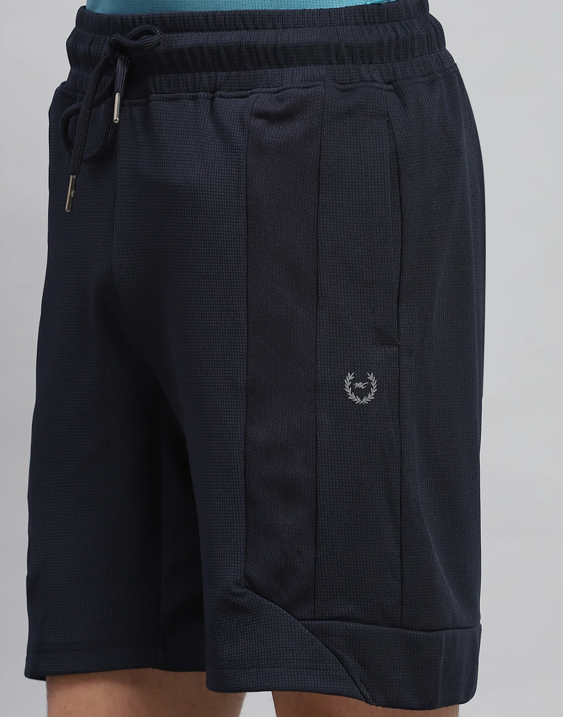 Men Navy Blue Solid Regular Fit Bermuda - Image 6