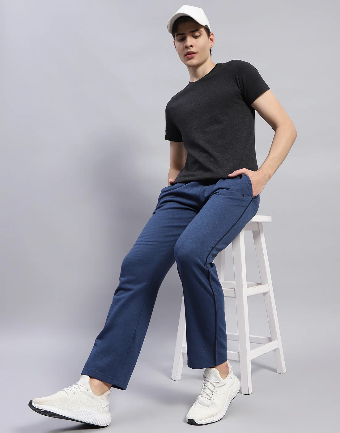 Men Navy Blue Solid Regular Fit Winter Lower - Image 2