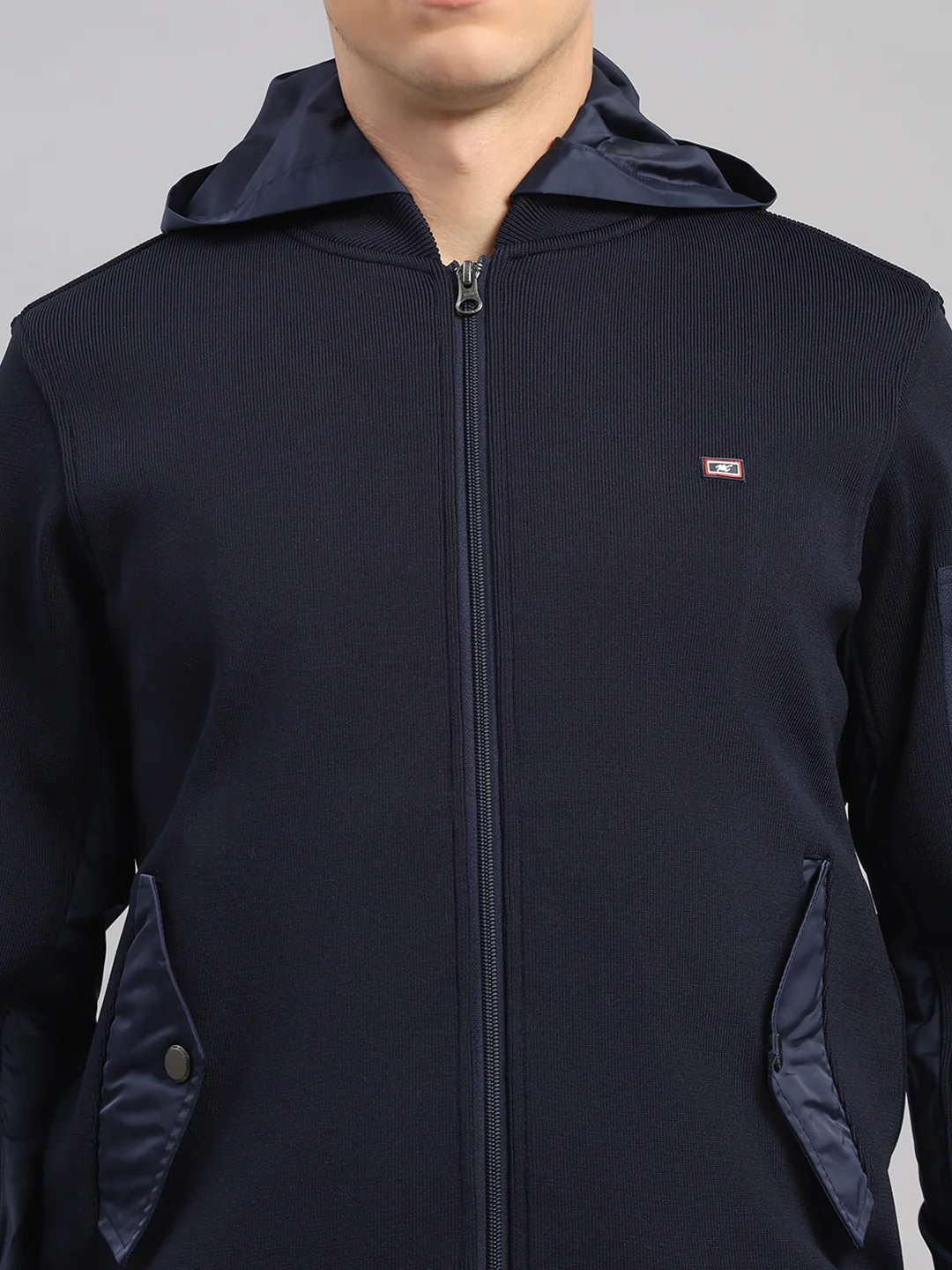 Men Navy Blue Solid Round Neck Full Sleeve Pullover - Image 7