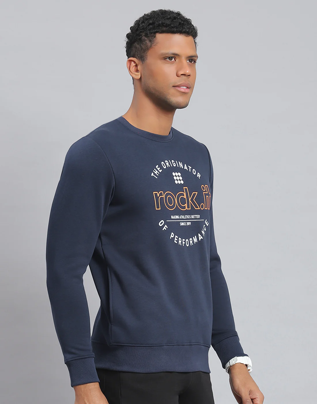 Rock.it Men Navy Blue Solid Round Neck Full Sleeve Sweatshirt - Image 4