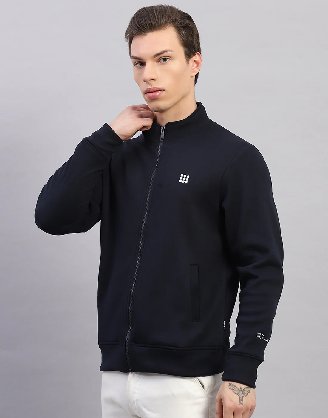 Rock.it Men Navy Blue Solid Round Neck Full Sleeve Sweatshirt - Image 3