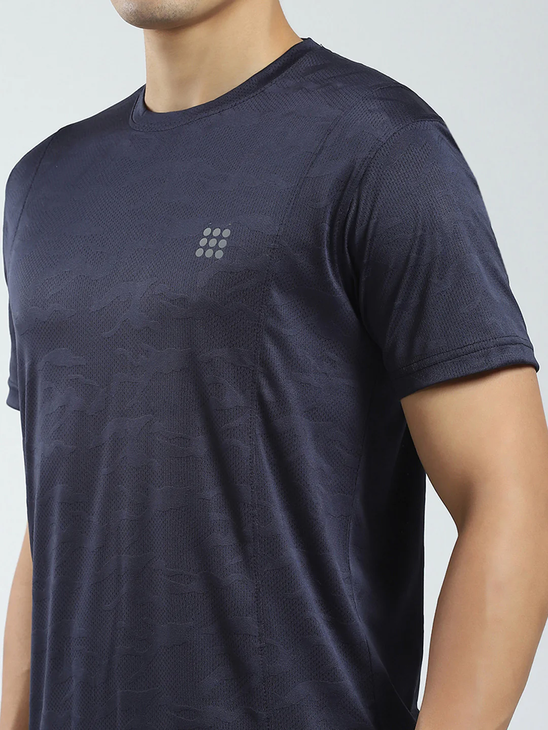 Rock.it Men Navy Blue Solid Round Neck Half Sleeve T-Shirt - Image 7