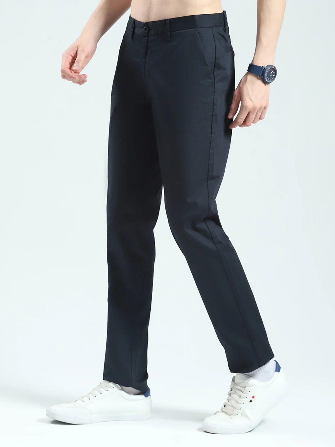 Men Navy Blue Solid Slim Fit Trouser - Image 3