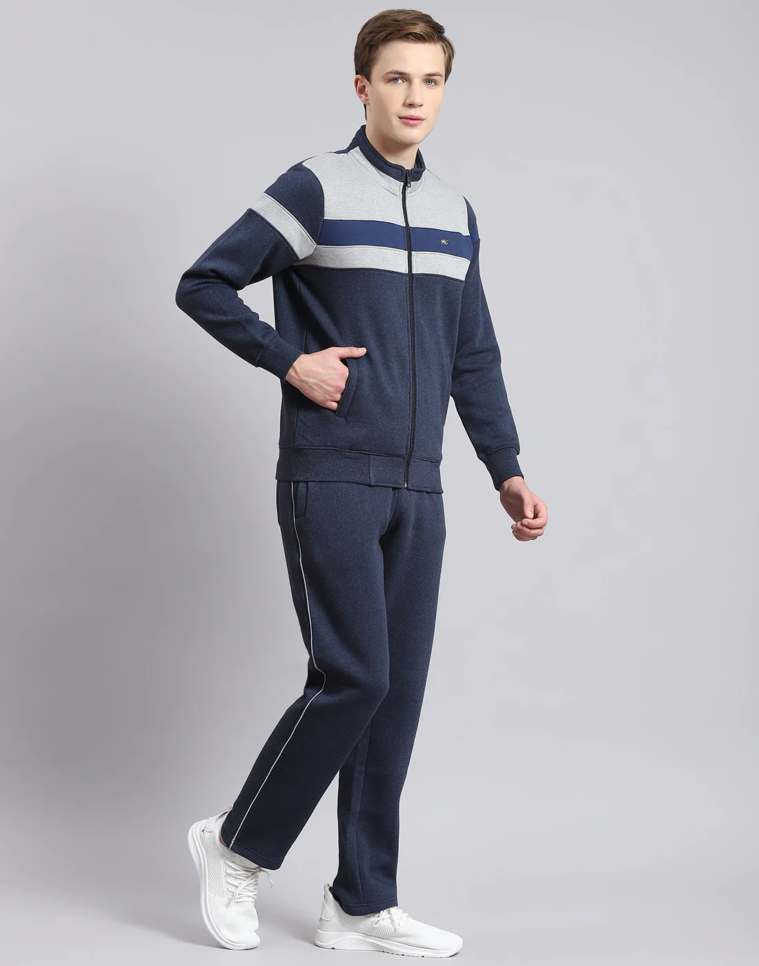 Men Navy Blue Solid Stand Collar Full Sleeve Tracksuit - Image 5