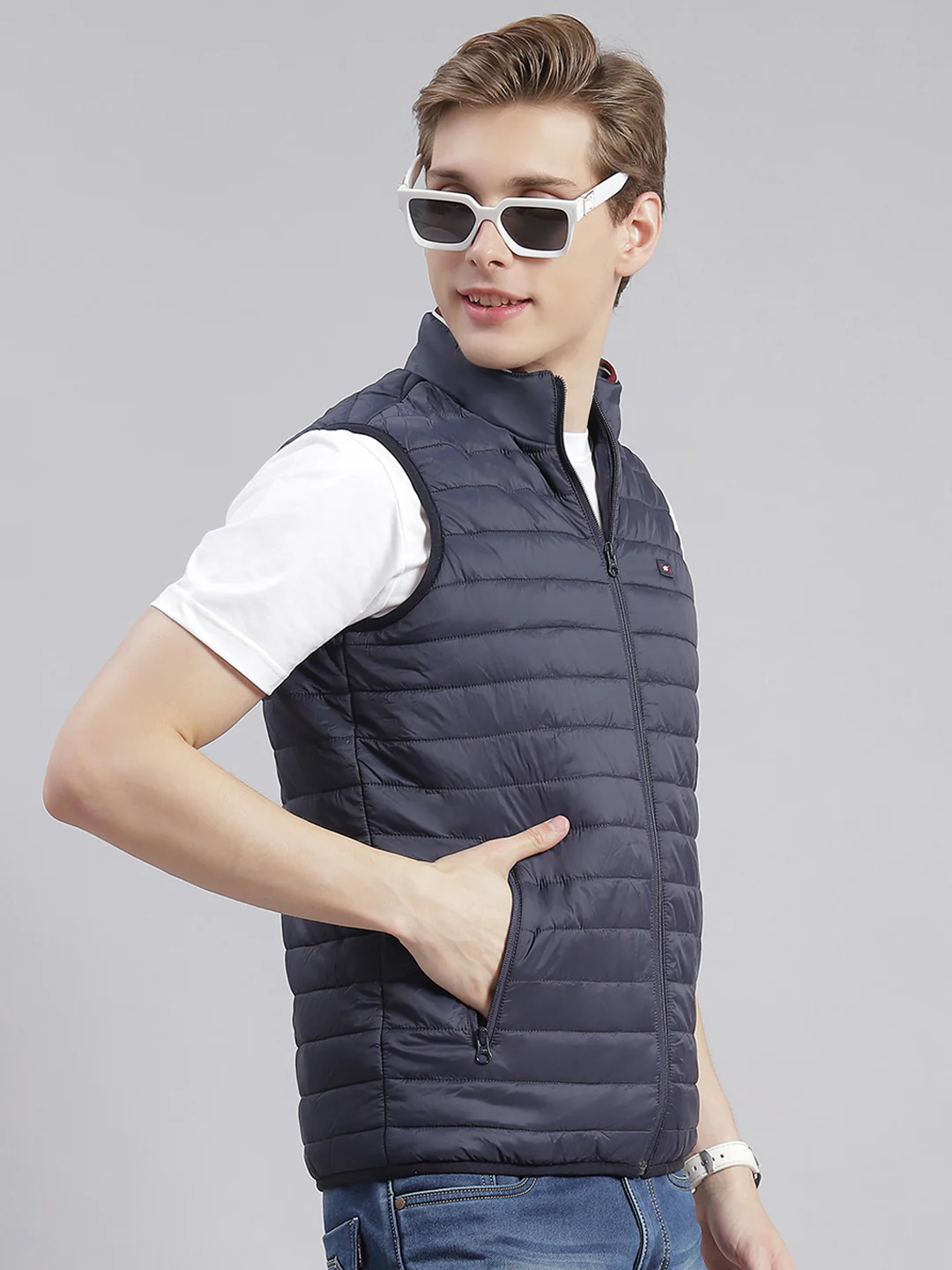 Men Navy Blue Solid Stand Collar Sleeveless Jackets - Image 4