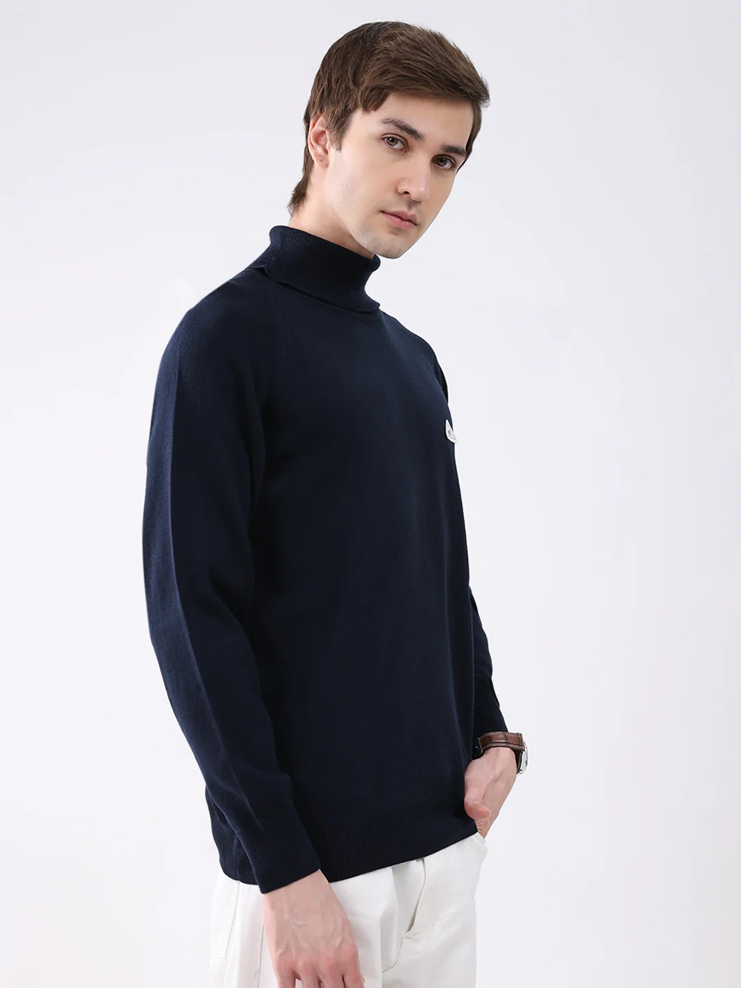 Men Navy Blue Solid Turtle Neck Full Sleeve Pullover - Image 4