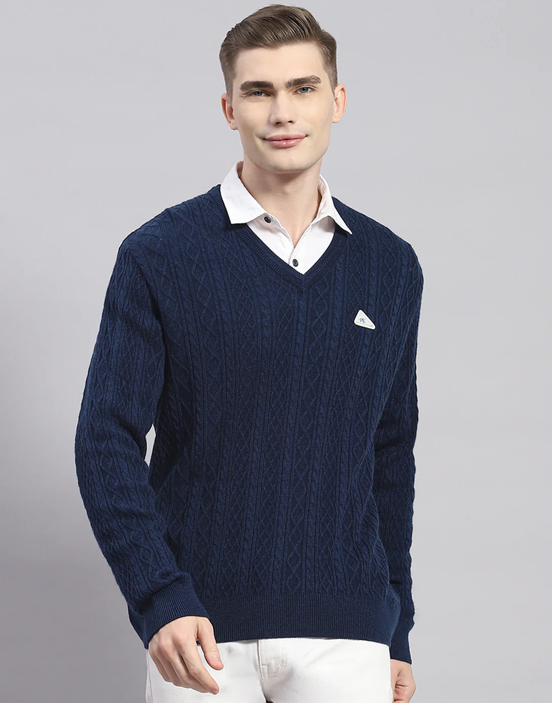 Men Navy Blue Solid V Neck Full Sleeve Pullover - Image 2