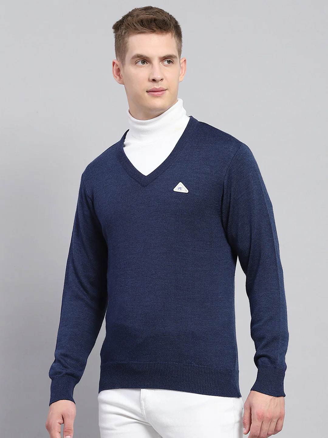 Men Navy Blue Solid V Neck Full Sleeve Pullover - Image 3