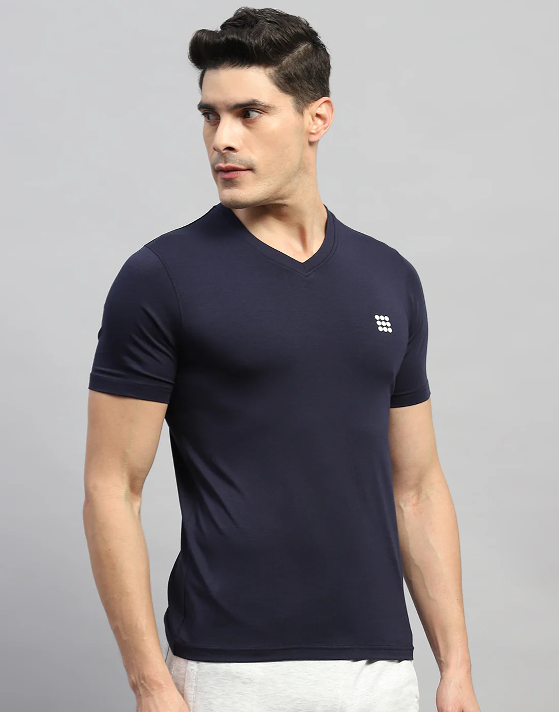 Rock.it Men Navy Blue Solid V Neck Half Sleeve T-Shirt - Image 4