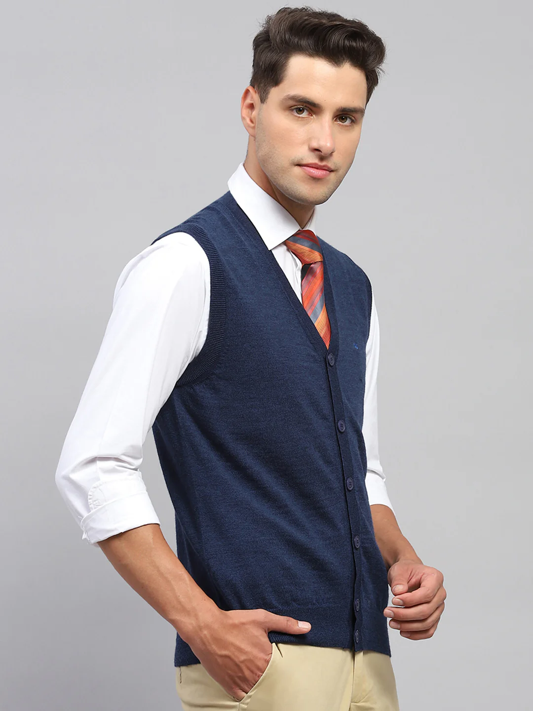Men Navy Blue Solid V Neck Sleeveless Cardigan - Image 4