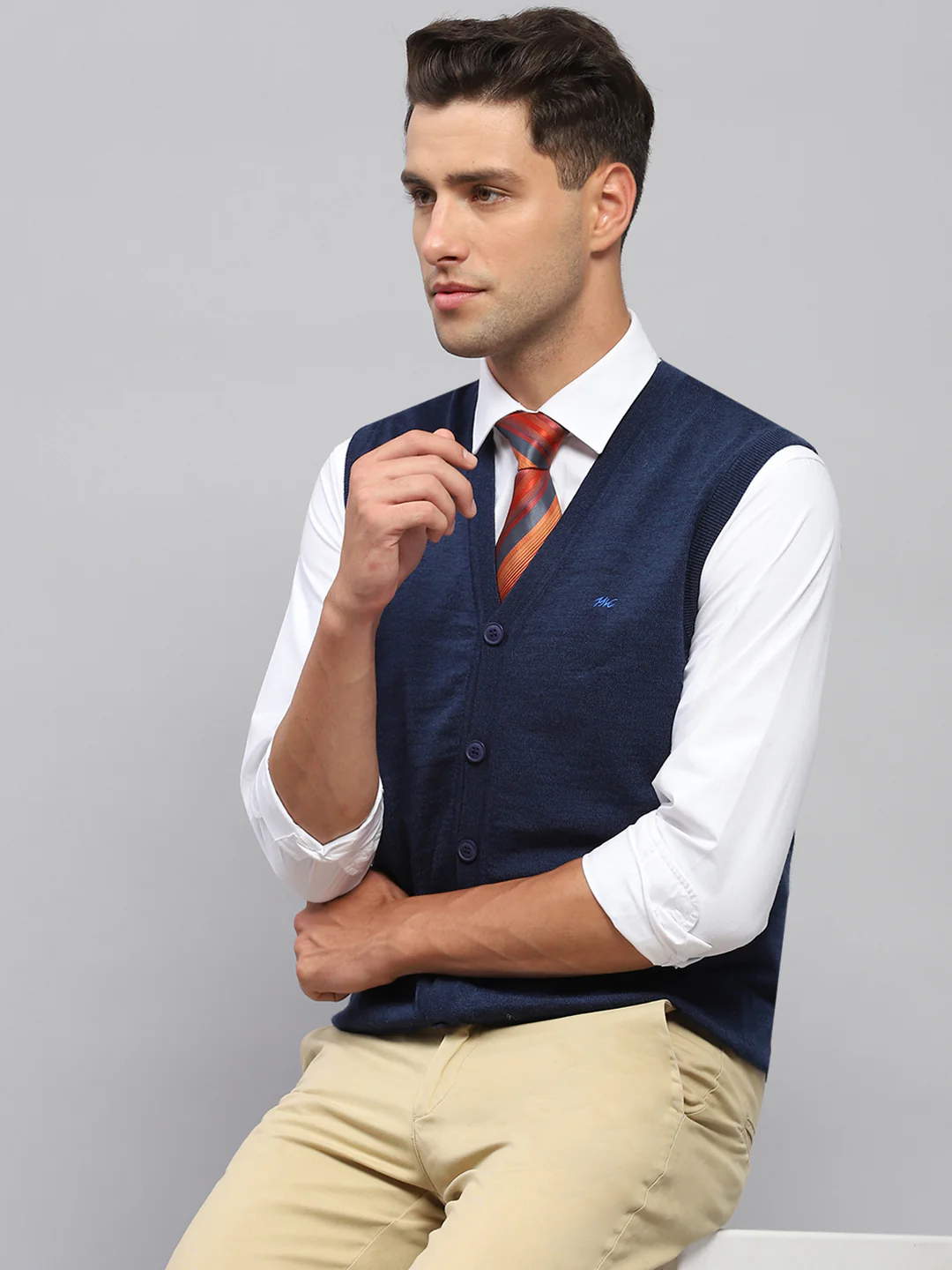 Men Navy Blue Solid V Neck Sleeveless Cardigan - Image 6