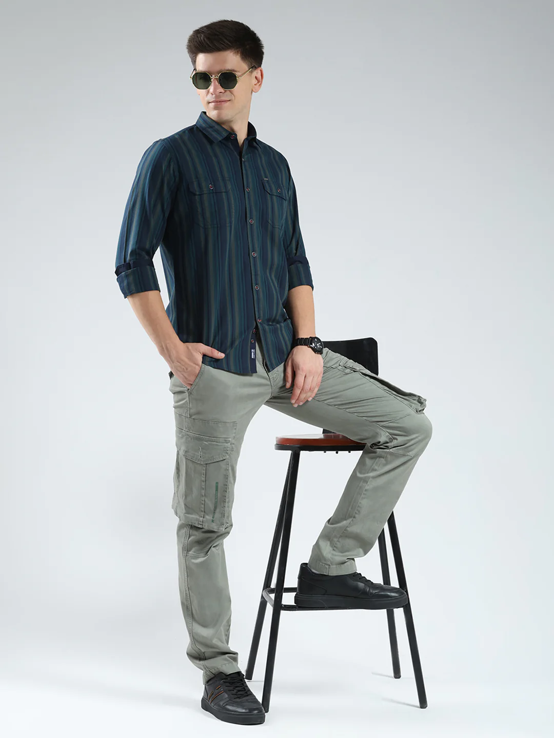 Men Navy Blue Stripe Collar Full Sleeve Shirt - Image 2