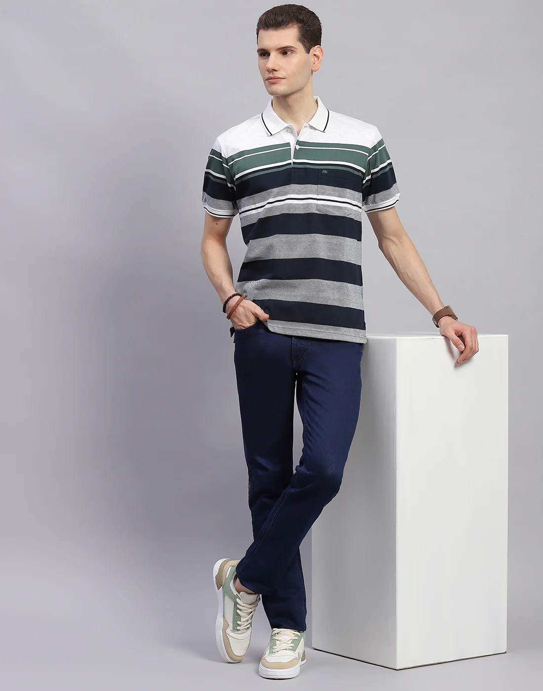 Men Navy Blue Stripe Collar Half Sleeve T-Shirt - Image 2
