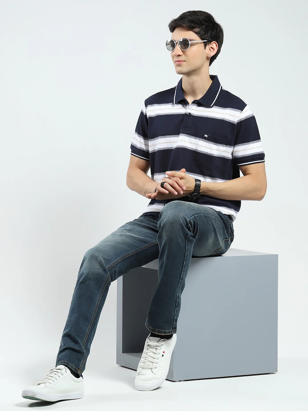 Men Navy Blue Stripe Collar Half Sleeve T-Shirt - Image 2