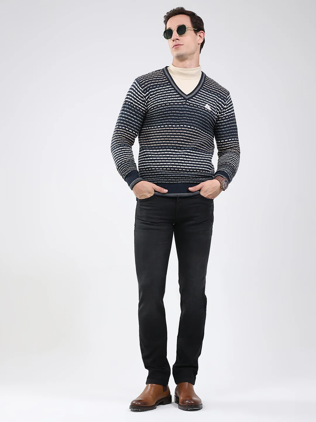 Men Navy Blue Stripe V Neck Full Sleeve Pullover - Image 2