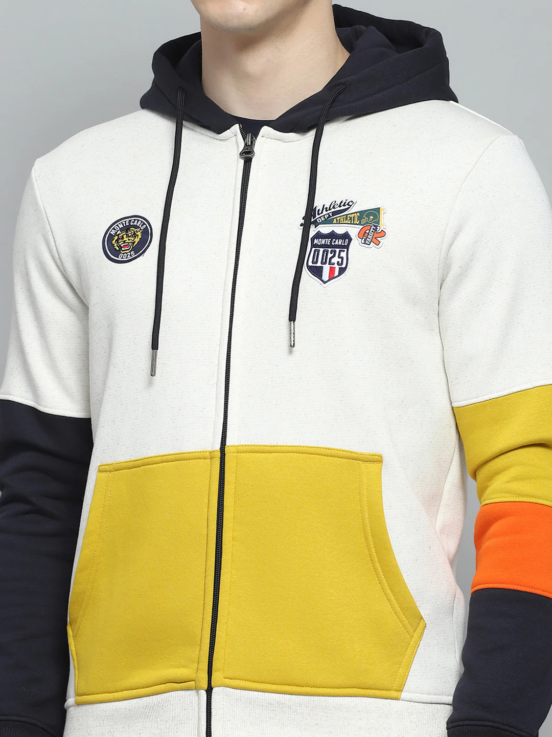 Men Off White & Navy Blue Printed Hooded Full Sleeve Winter Tracksuit - Image 6