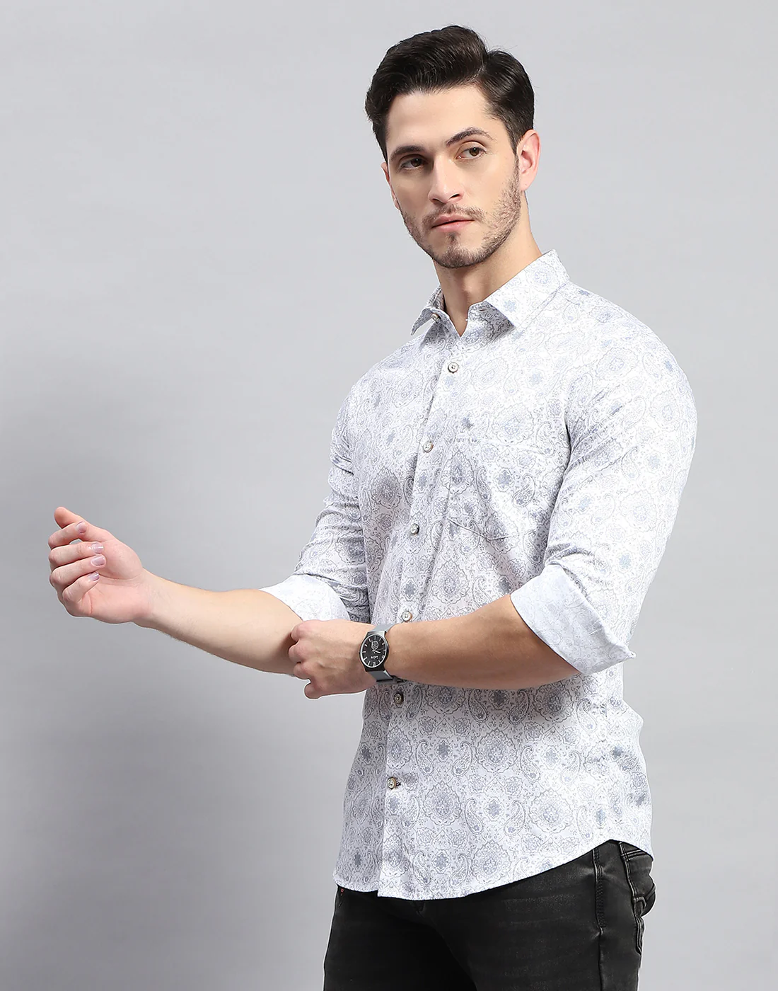 Men Off White Printed Collar Full Sleeve Shirt - Image 4