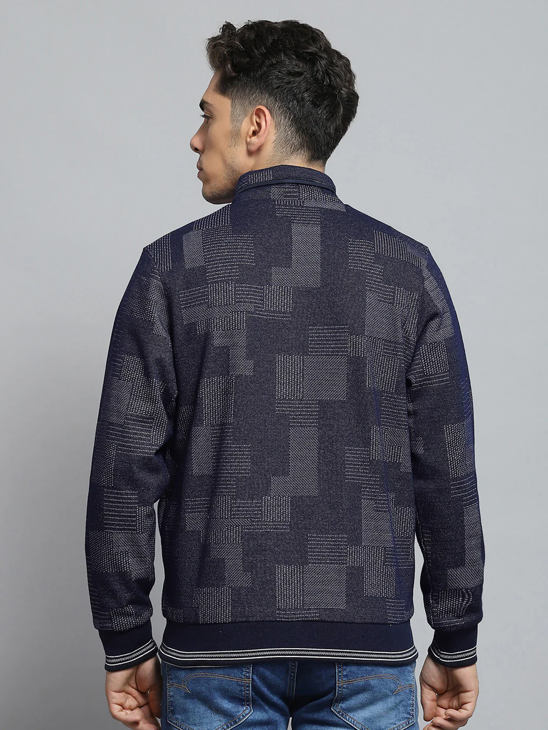 Men Off White Printed Mock Neck Full Sleeve Knitted Reversible Jacket - Image 5