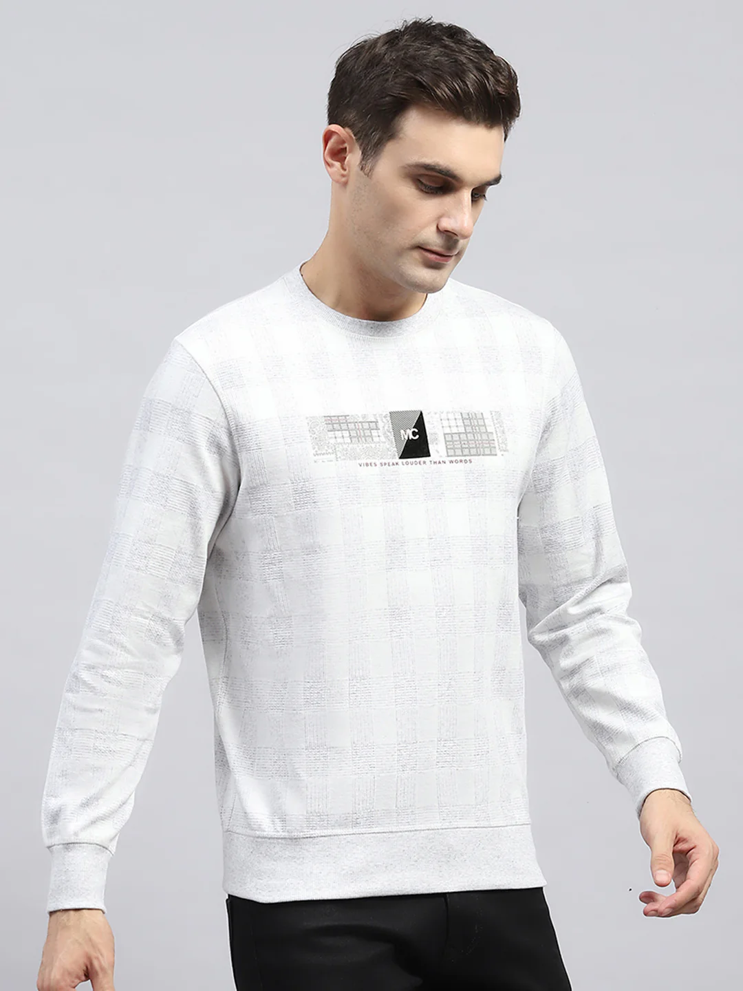 Men Off White Printed Round Neck Full Sleeve Winter T-Shirt - Image 5