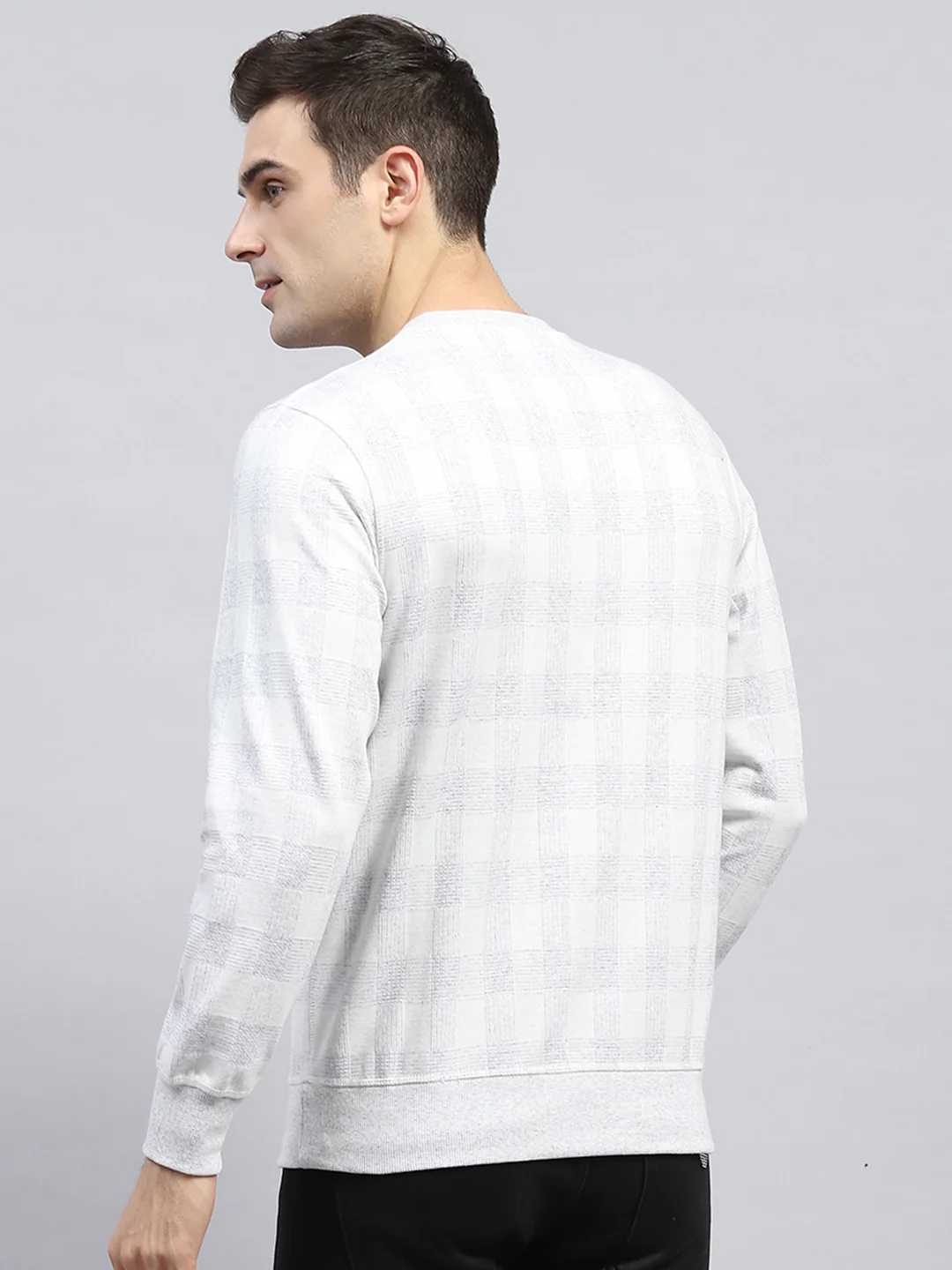 Men Off White Printed Round Neck Full Sleeve Winter T-Shirt - Image 6