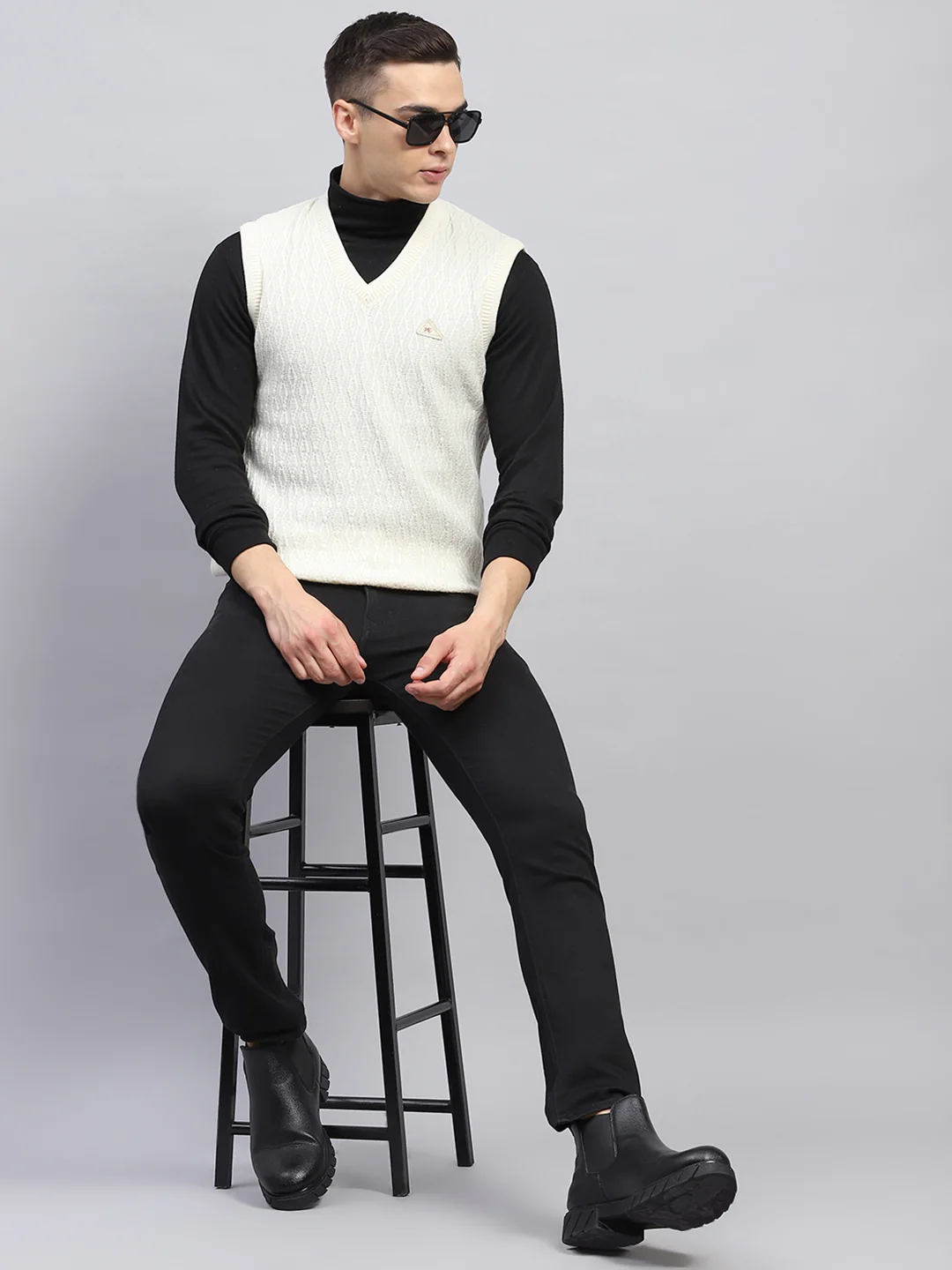 Men Off White Self Design V Neck Sleeveless Sweater - Image 2