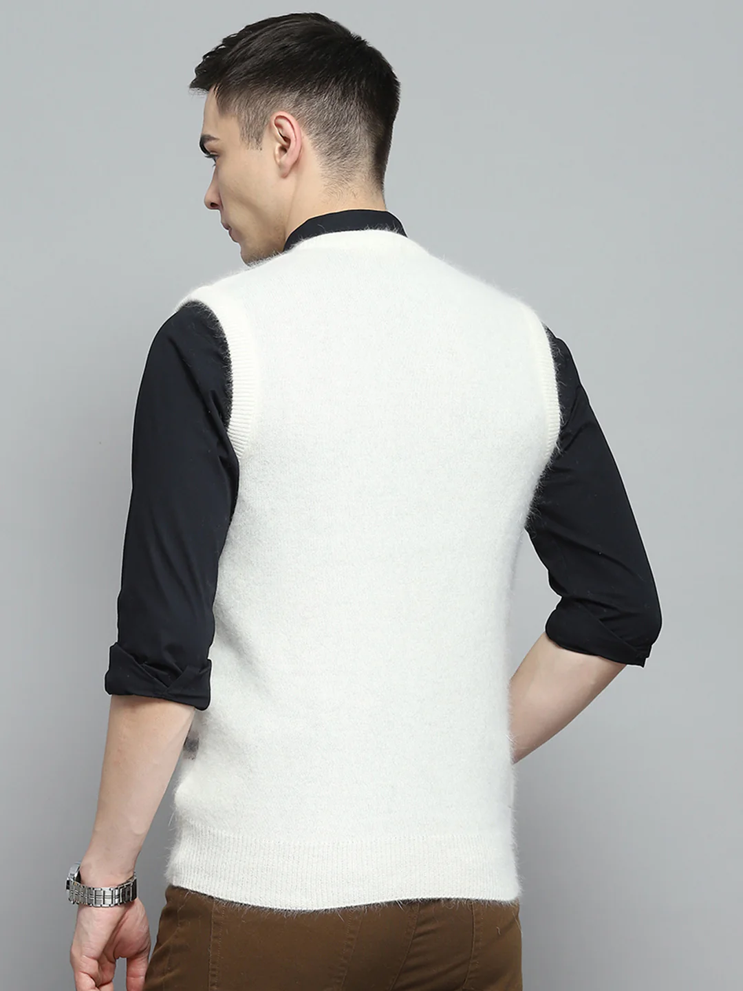 Men Off White Self Design V Neck Sleeveless Sweater - Image 5