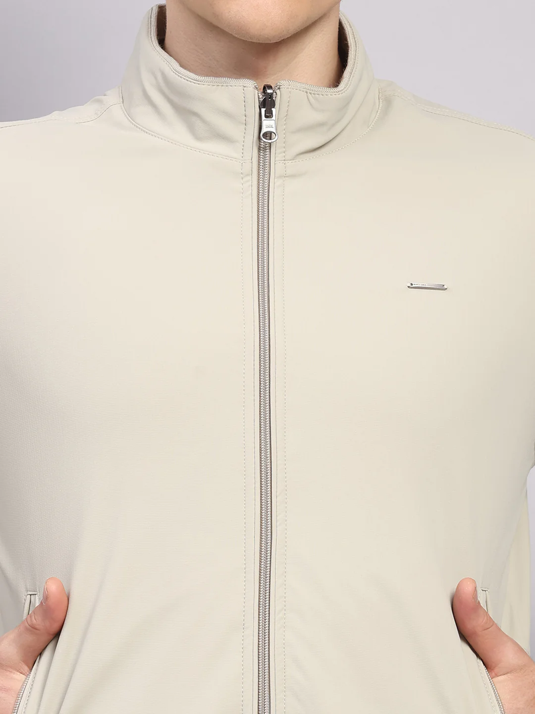 Men Off White Solid Collar Full Sleeve Jacket - Image 10