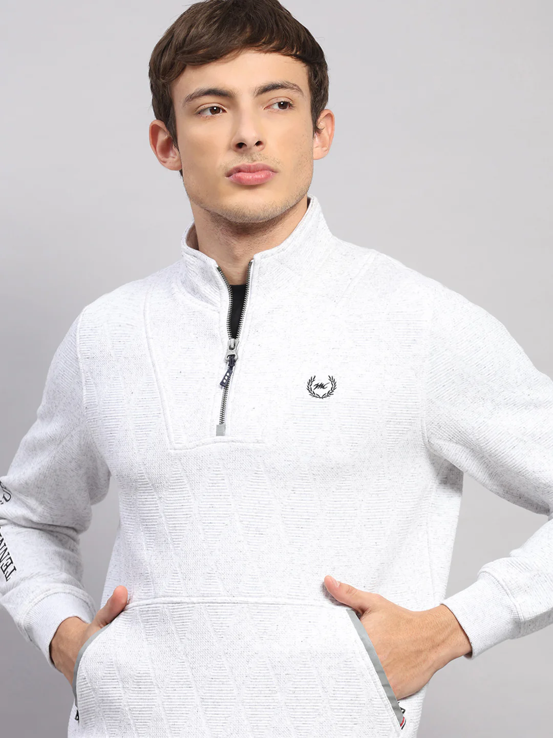 Men Off White Solid Collar Full Sleeve Winter Tracksuit - Image 6